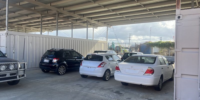 Under cover, Under shed parking for Airport and cruise terminal